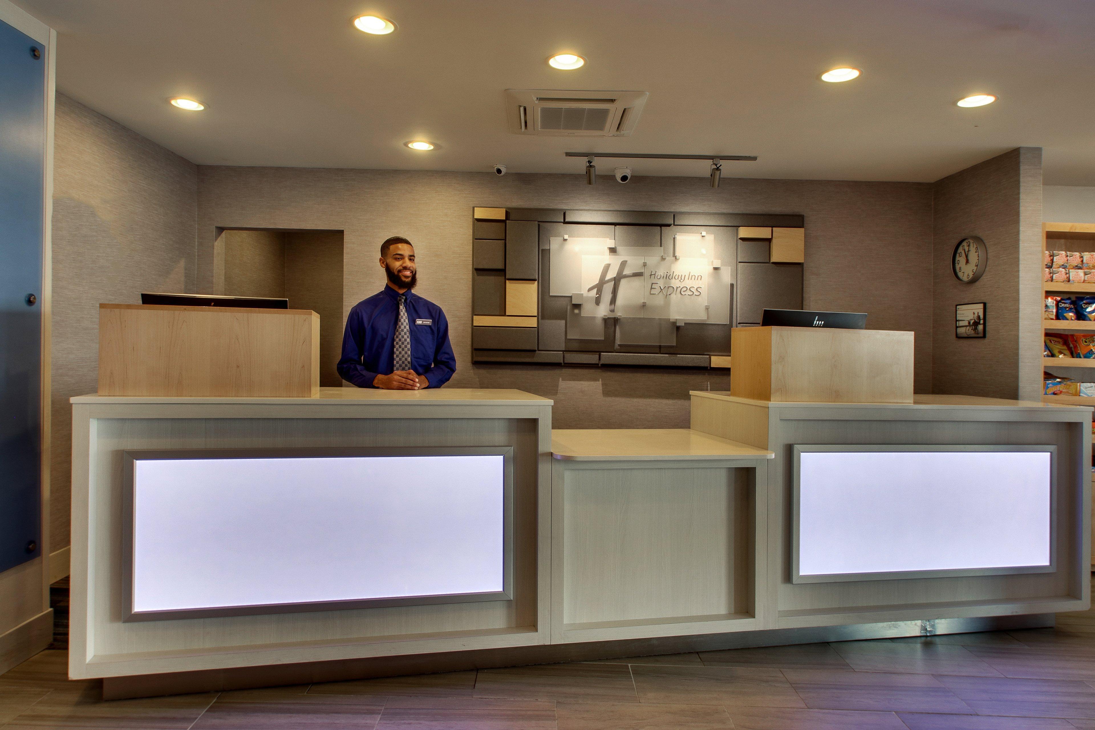 Holiday Inn Express Baltimore BWI Airport West By Ihg Hanover Exterior photo