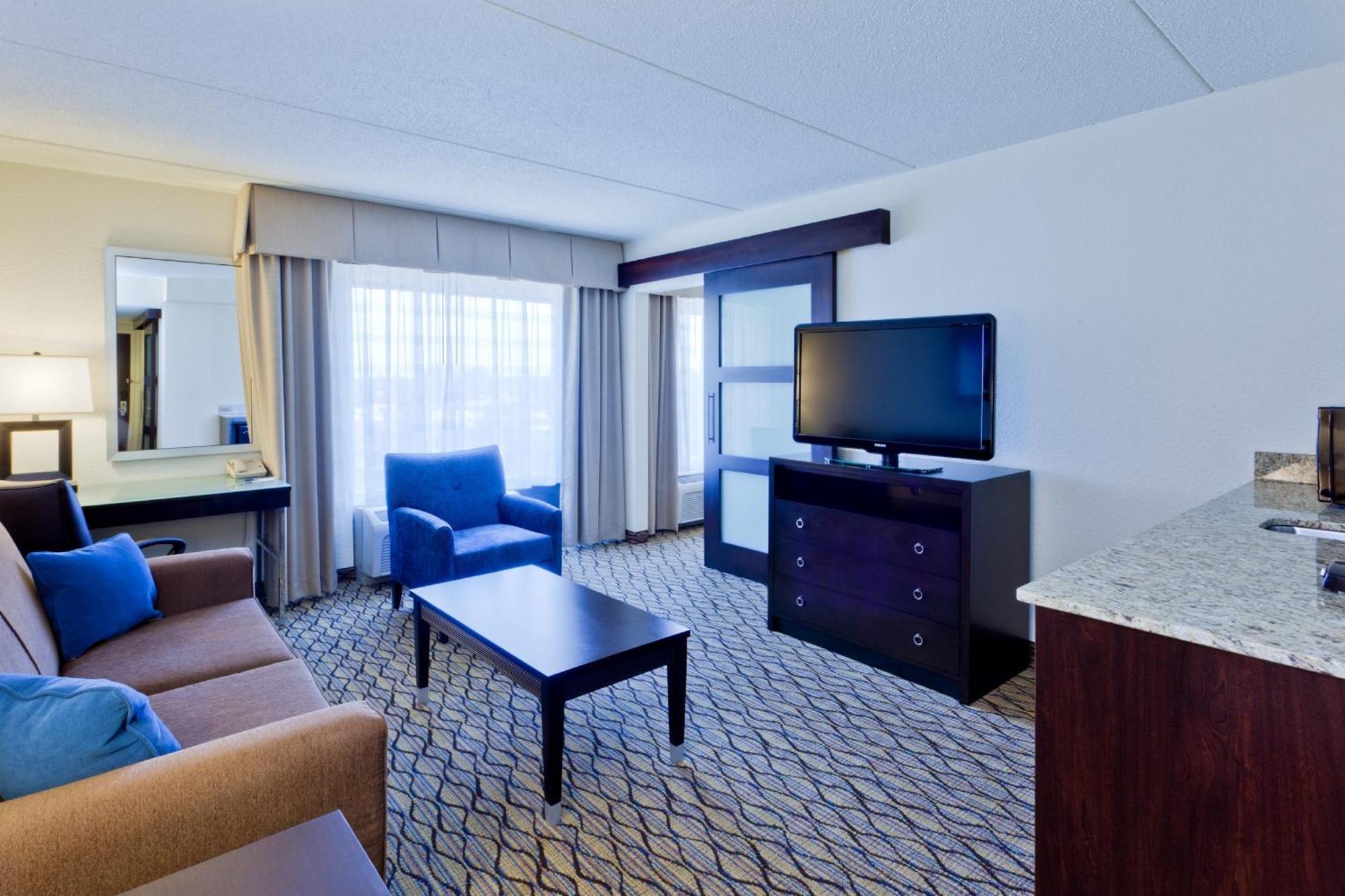 Holiday Inn Express Baltimore BWI Airport West By Ihg Hanover Exterior photo